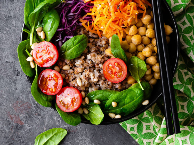 Fresh Buddha Bowl with Roasted Chickpeas